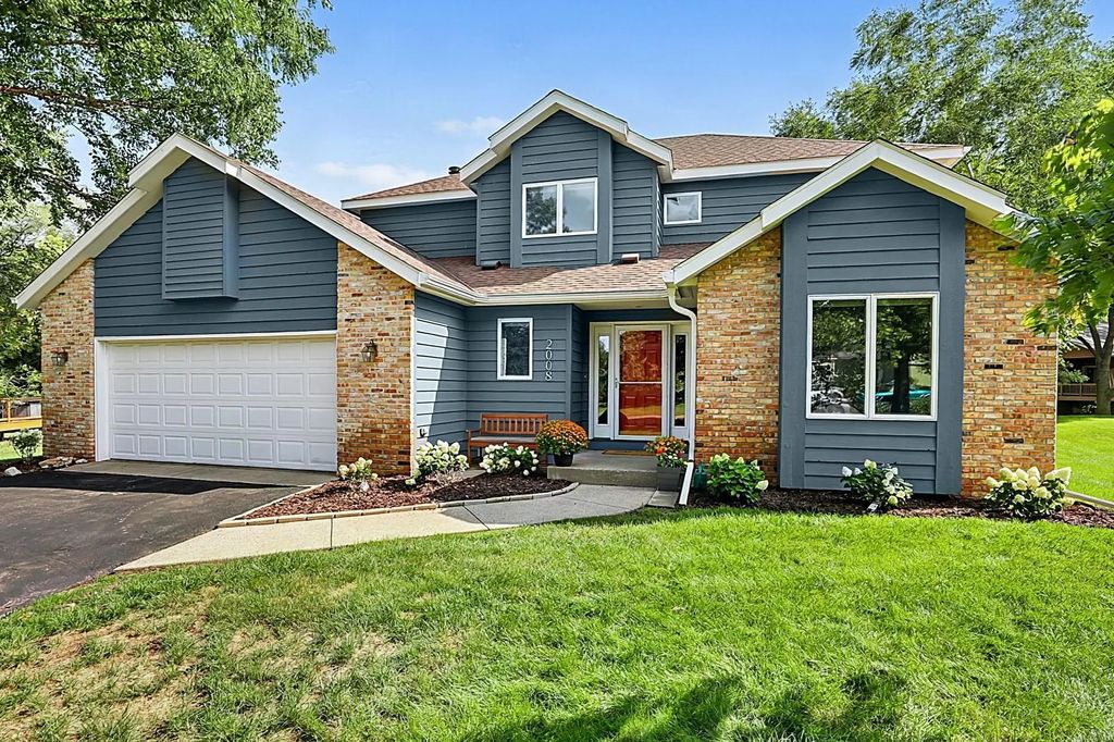 2008 Shannon Drive, St Cloud