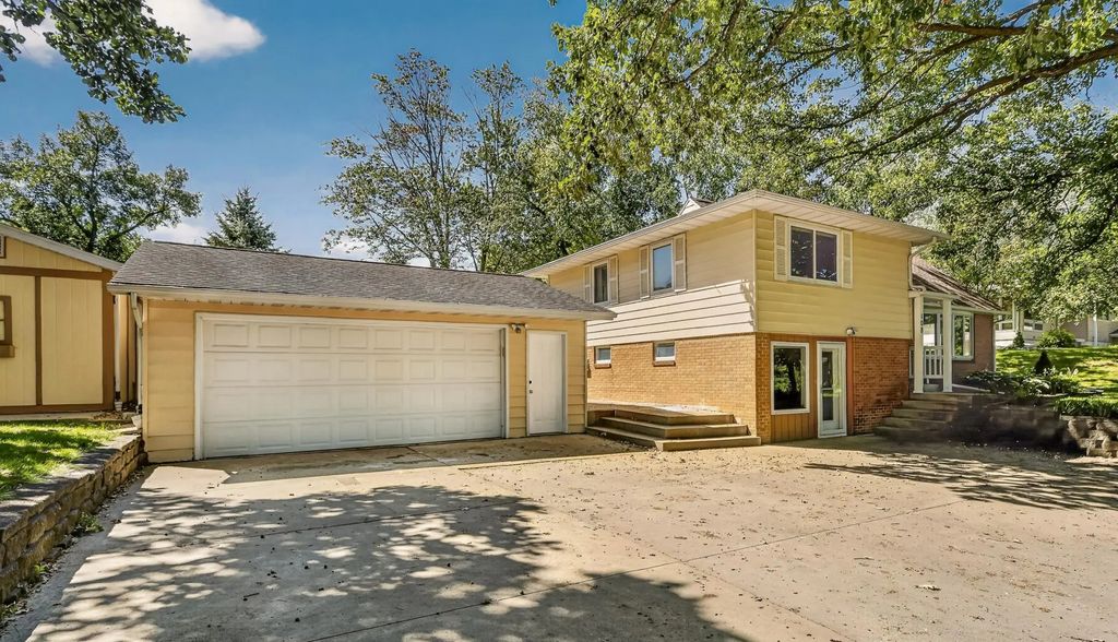 108 25th Street Sw, Rochester