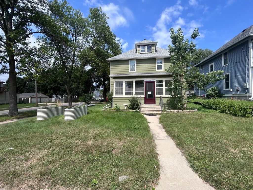 903 1st Street Se, Rochester