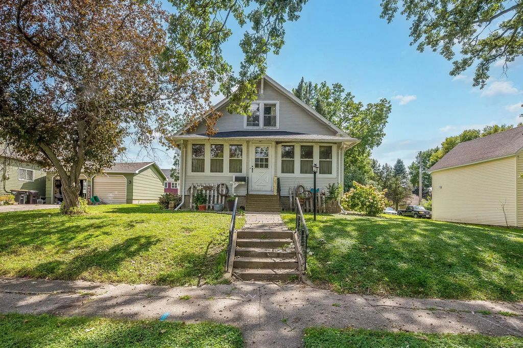 315 W 6th Street, Blue Earth