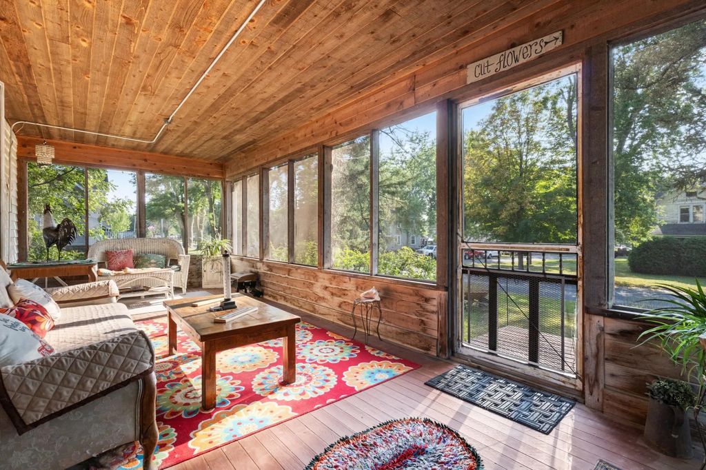 37556 3rd Avenue, Dennison