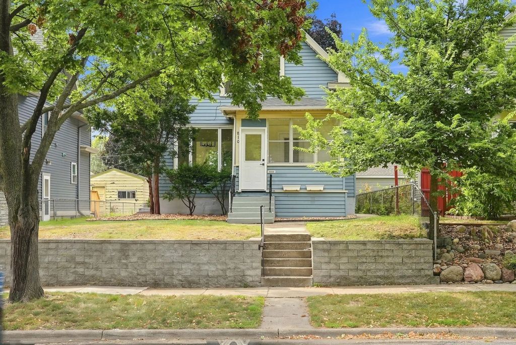 810 Van Buren Avenue, Saint Paul