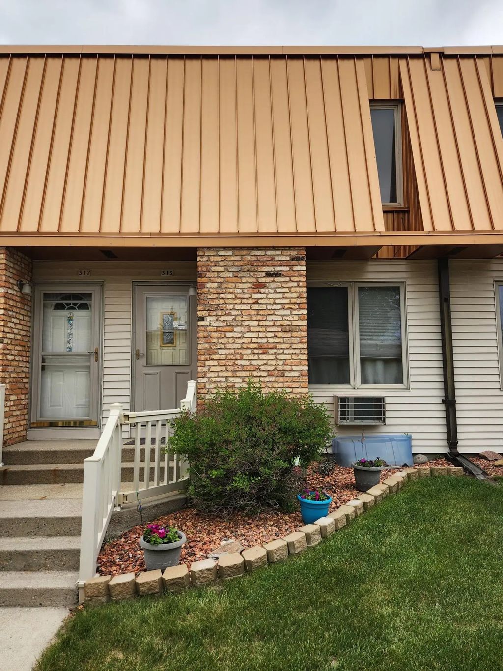 315 12 1/2 Avenue E, West Fargo