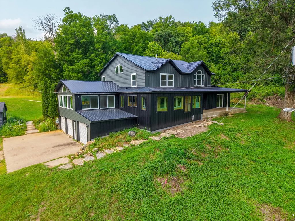 40266 608th Street, Zumbro Falls