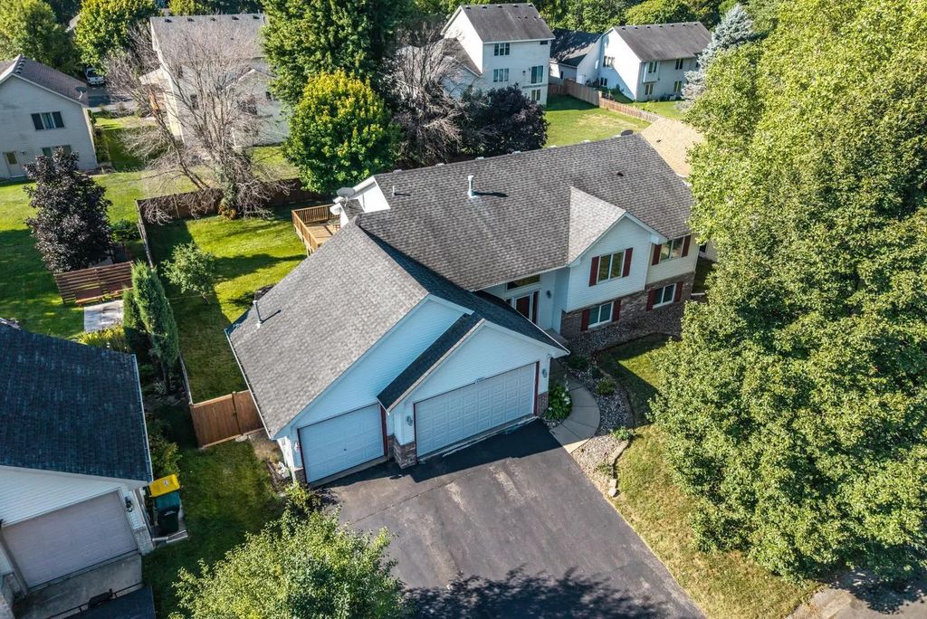 4306 206th Street W, Farmington