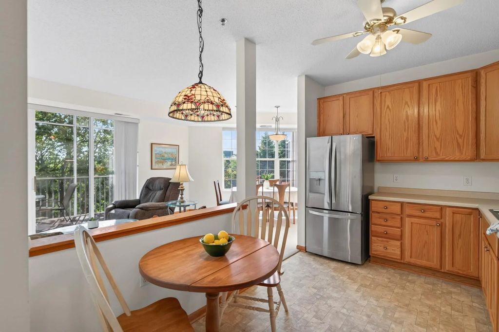 15001 Burnhaven Drive 216, Burnsville