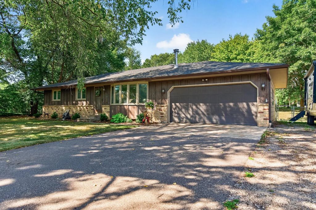 16520 Yttrium Street Nw, Ramsey