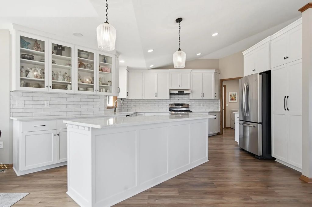 19331 Baldwin Street Nw, Elk River