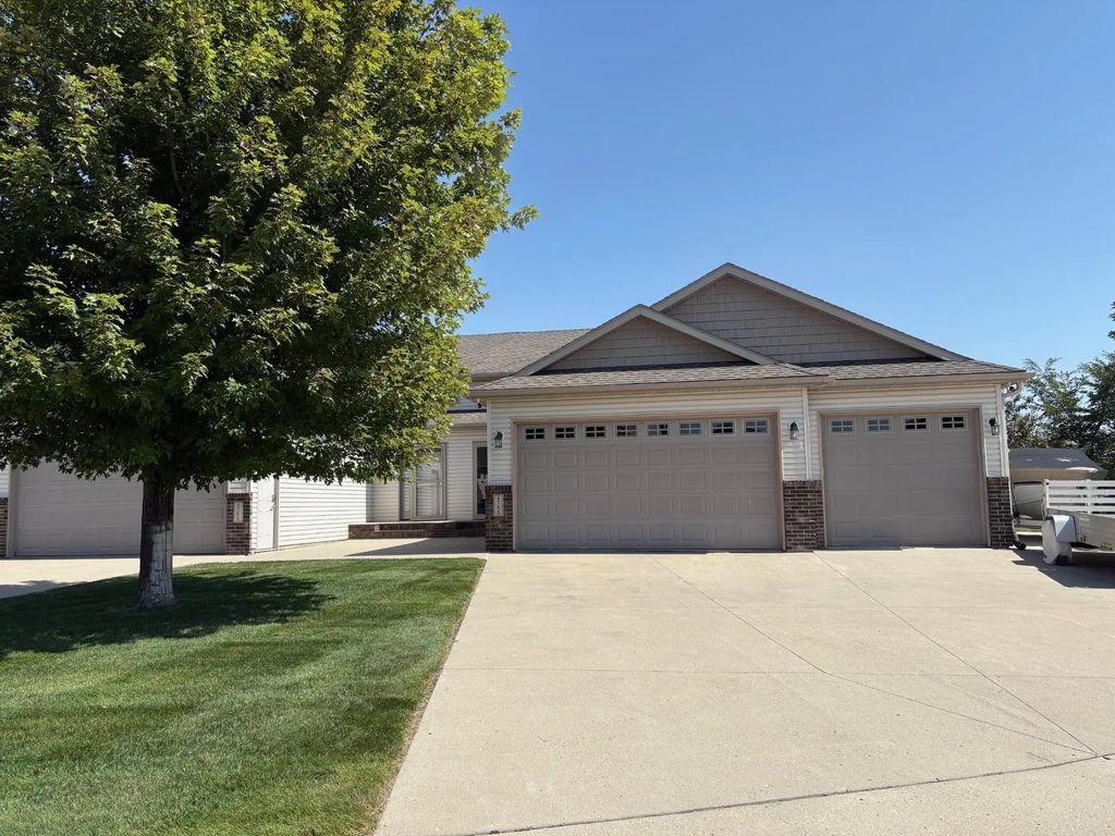 4788 Clock Tower Lane S, Fargo