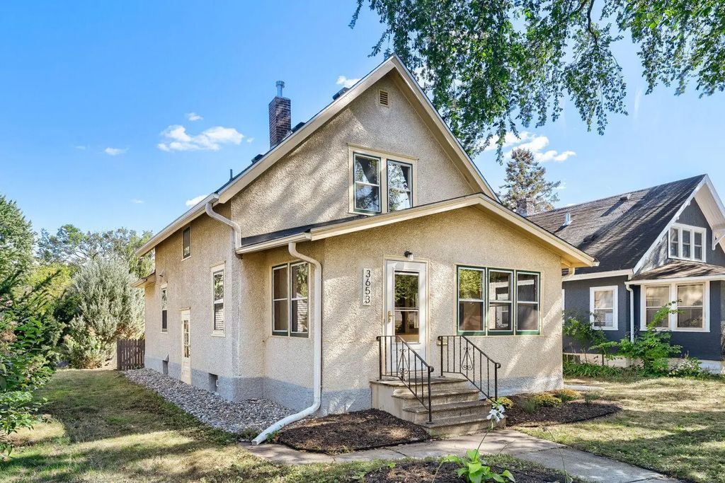 3653 25th Avenue S, Minneapolis