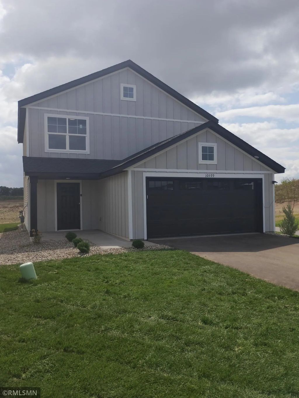 10599 Goodview Avenue S, Cottage Grove