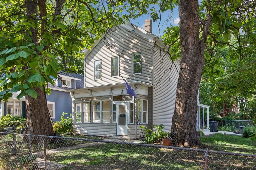 241 Banfil Street, Saint Paul