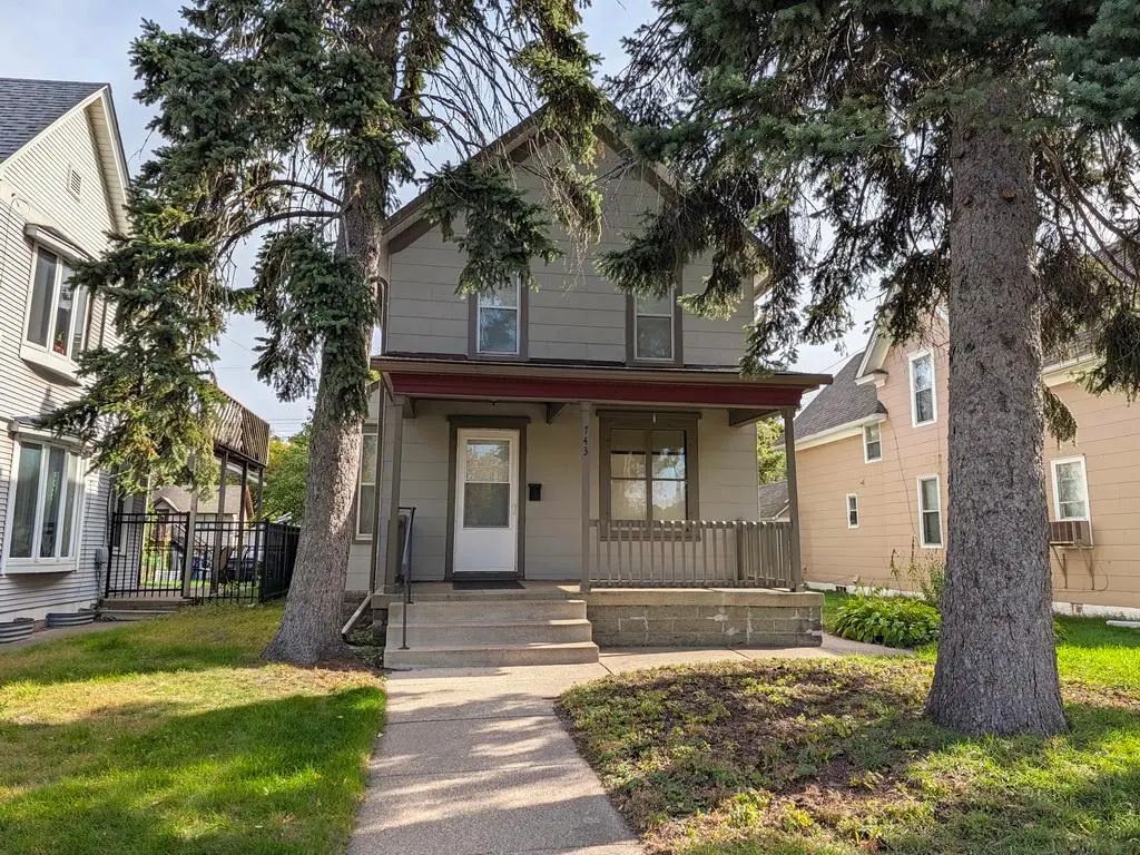 743 Fillmore Street Ne, Minneapolis