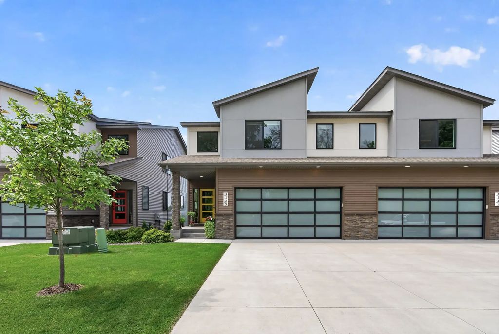 4139 Isaac Court, Vadnais Heights
