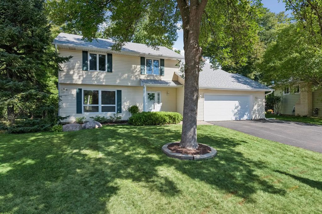 7840 W 100th Street, Bloomington