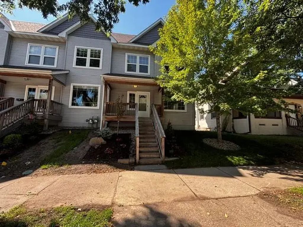 600 W 32nd Street 1, Minneapolis
