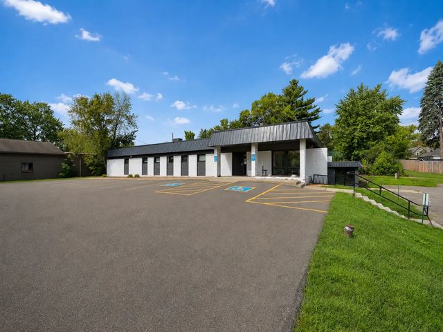 415 Barclay Avenue, Pine River