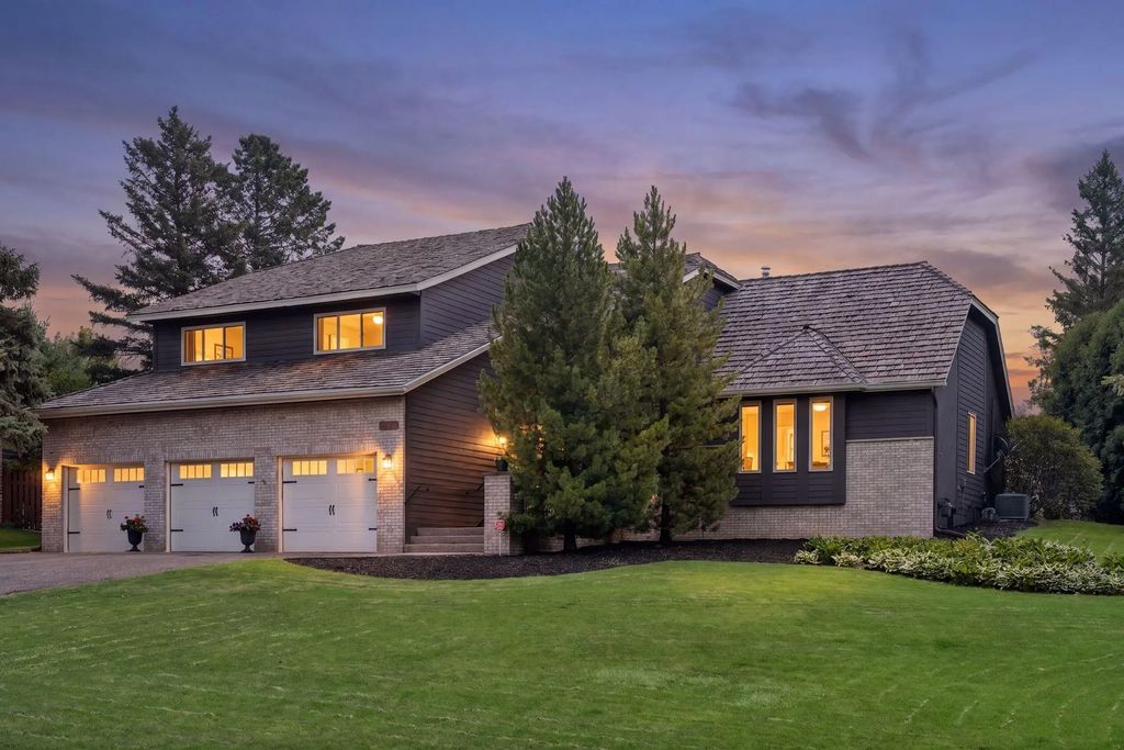 9629 Bennett Place, Eden Prairie