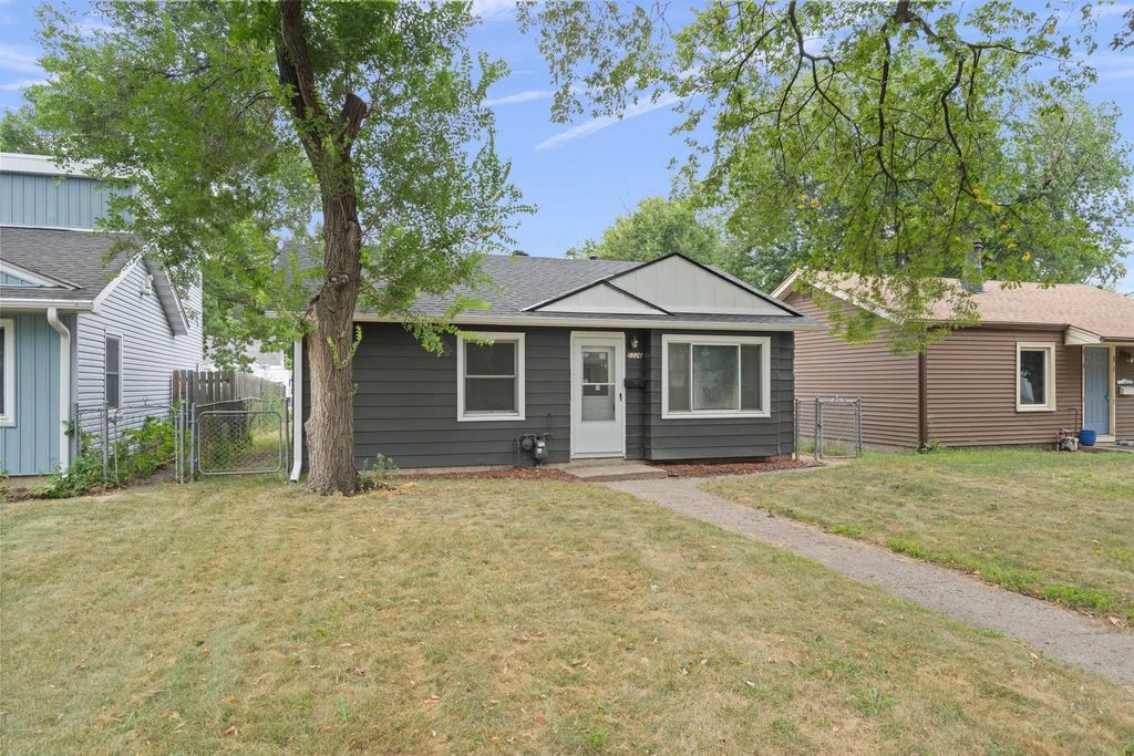 5226 Girard Avenue N, Minneapolis