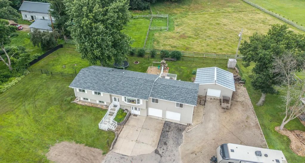 18166 Faribault Boulevard, Faribault