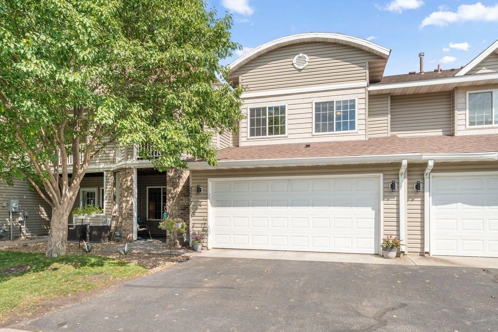 5677 100th Lane N, Brooklyn Park