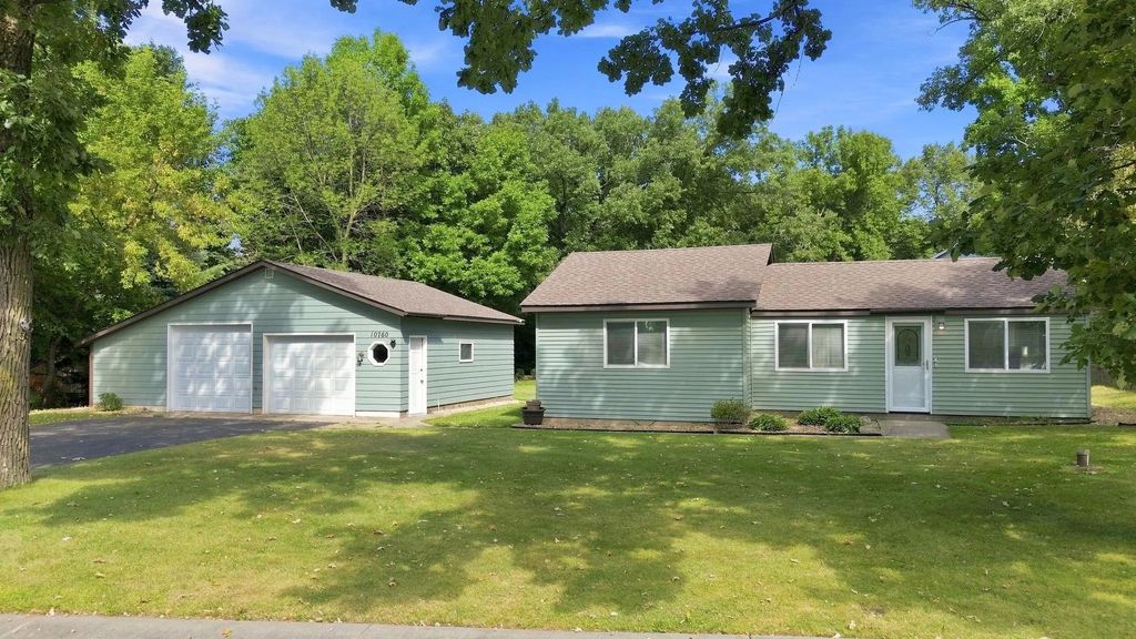 10760 56th Street, Clear Lake