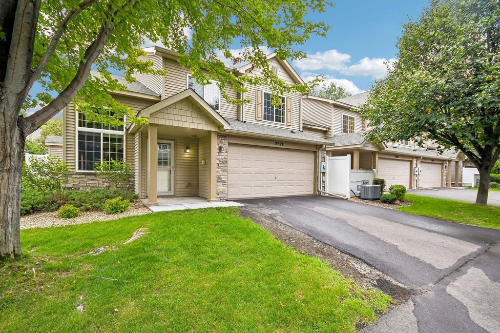 13598 Partridge Circle Nw, Andover