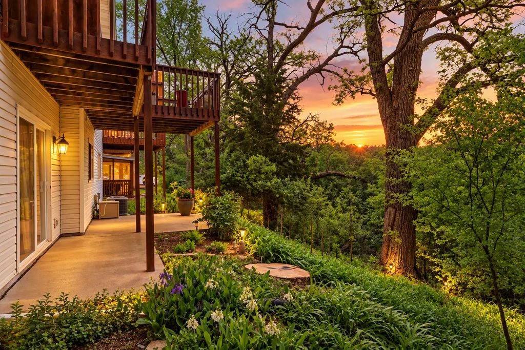 6159 Creek Line Drive, Minnetonka