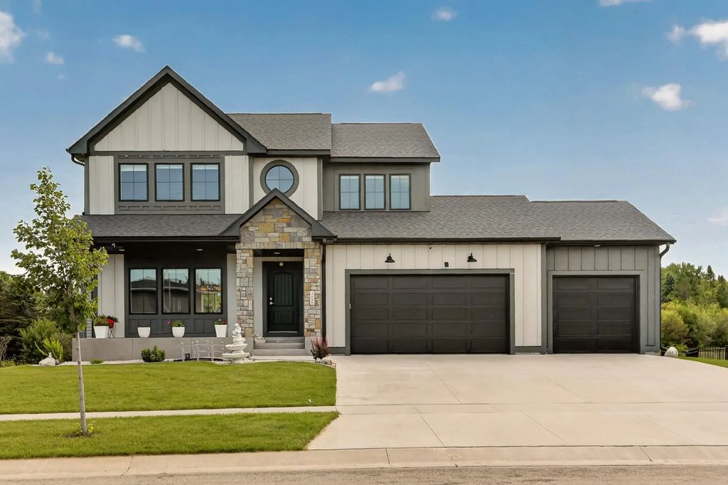 4686 Cassidy Ridge Drive Ne, Rochester