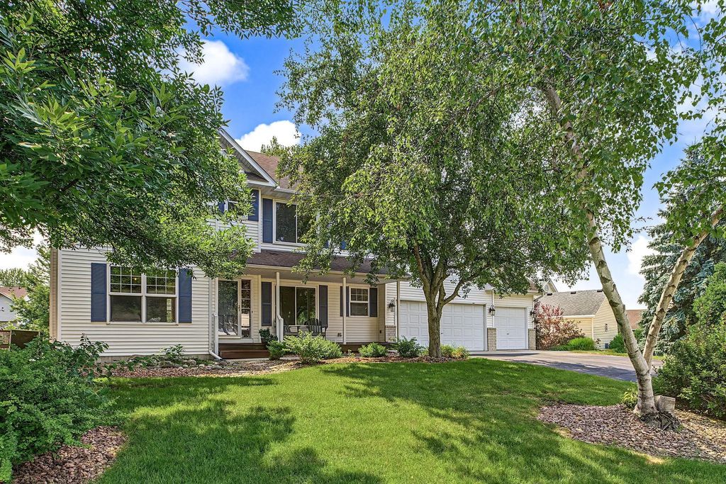 17452 Goodland Path, Lakeville