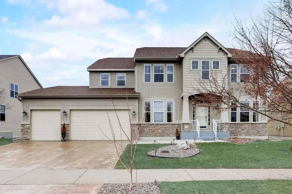 17116 72nd Place N, Maple Grove
