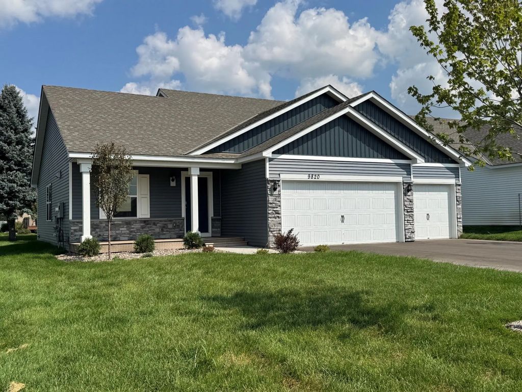 9820 Upper 89th Street S, Cottage Grove