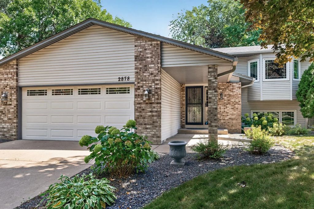 2878 117th Lane Nw, Coon Rapids