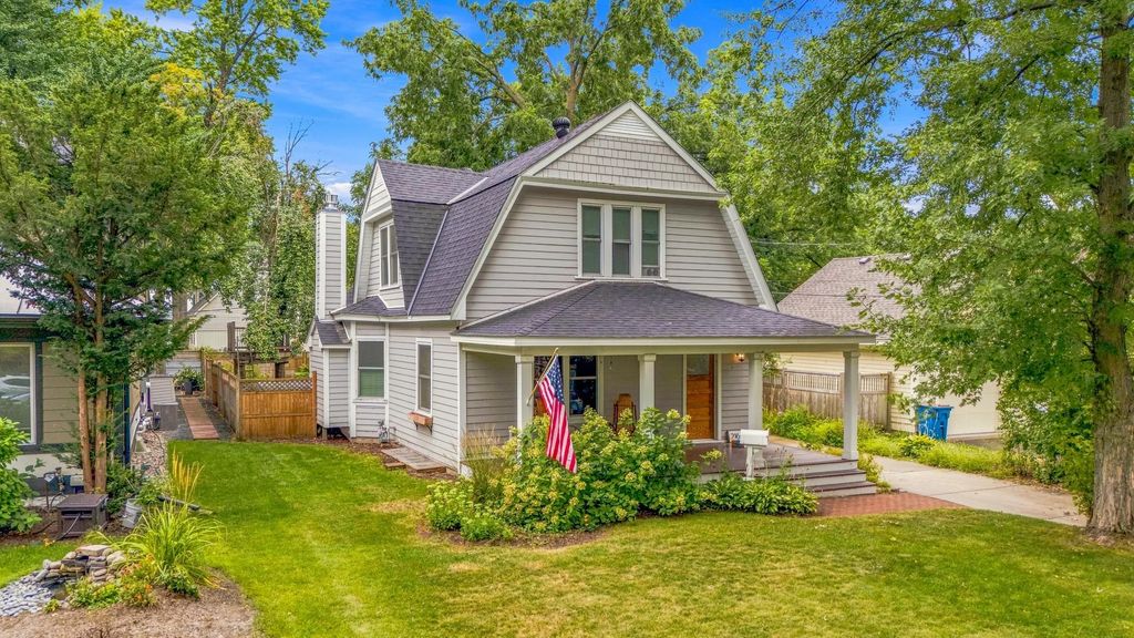 2168 First Street, White Bear Lake