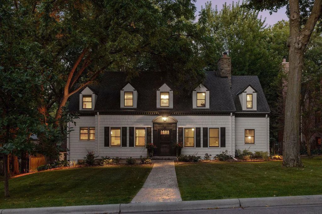 225 Interlachen Road, Hopkins