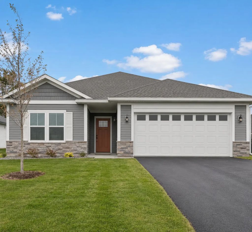 421 Florence Avenue S, Annandale