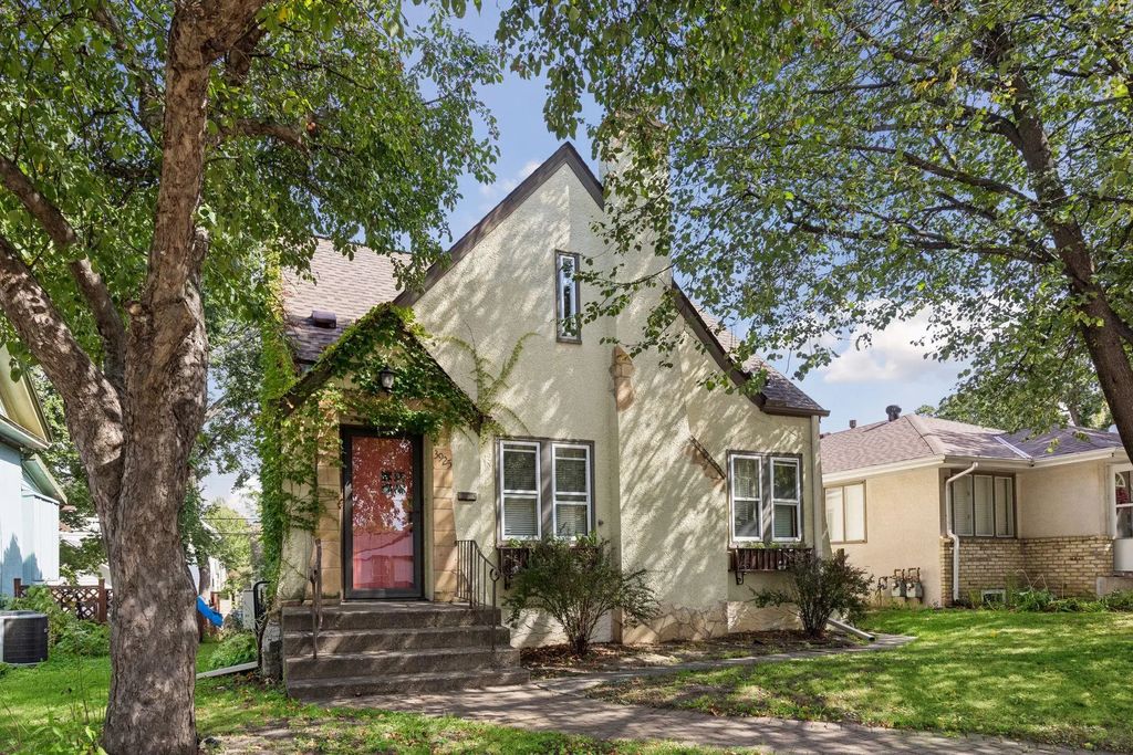 3925 France Avenue S, Minneapolis