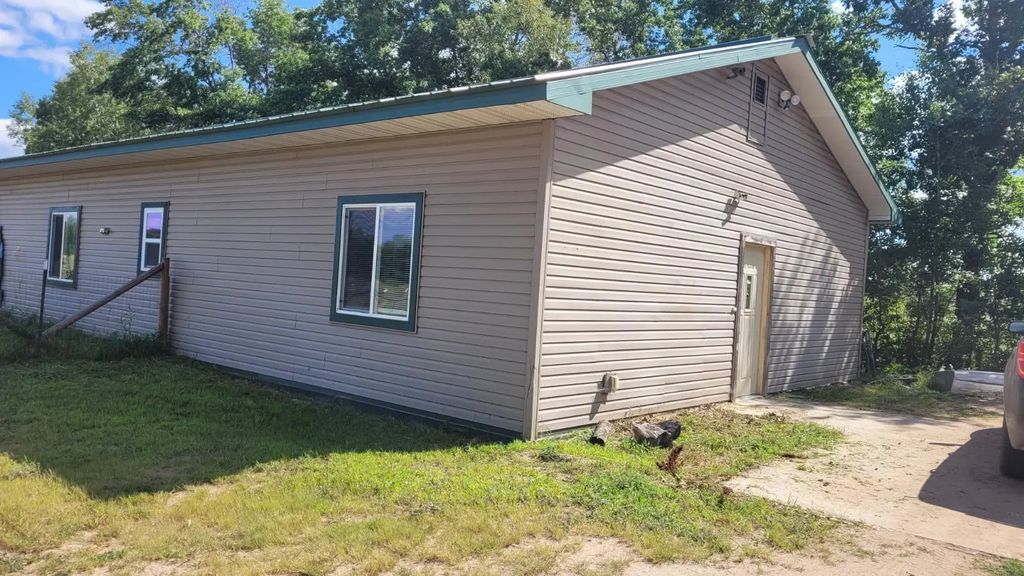 42512 Bulldozed Road, Pine River