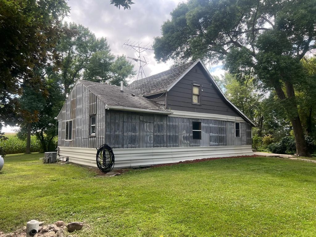 13503 Page Avenue, Hutchinson