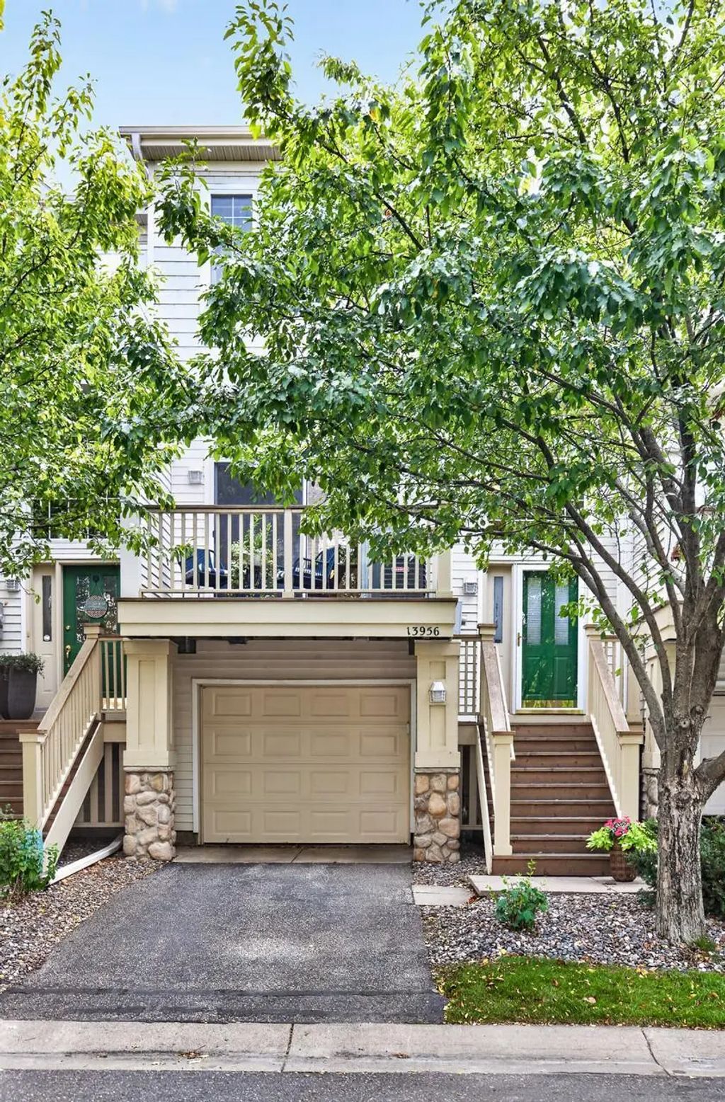13956 52nd Avenue N, Plymouth