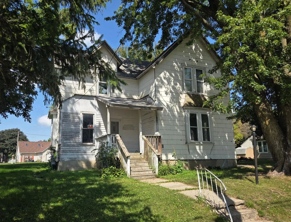 264 Euclid Street, Alden