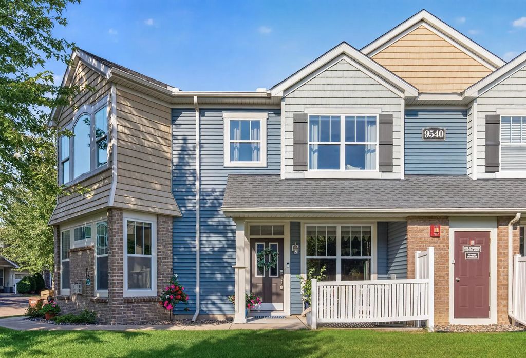 9540 Washington Boulevard 5, Chanhassen