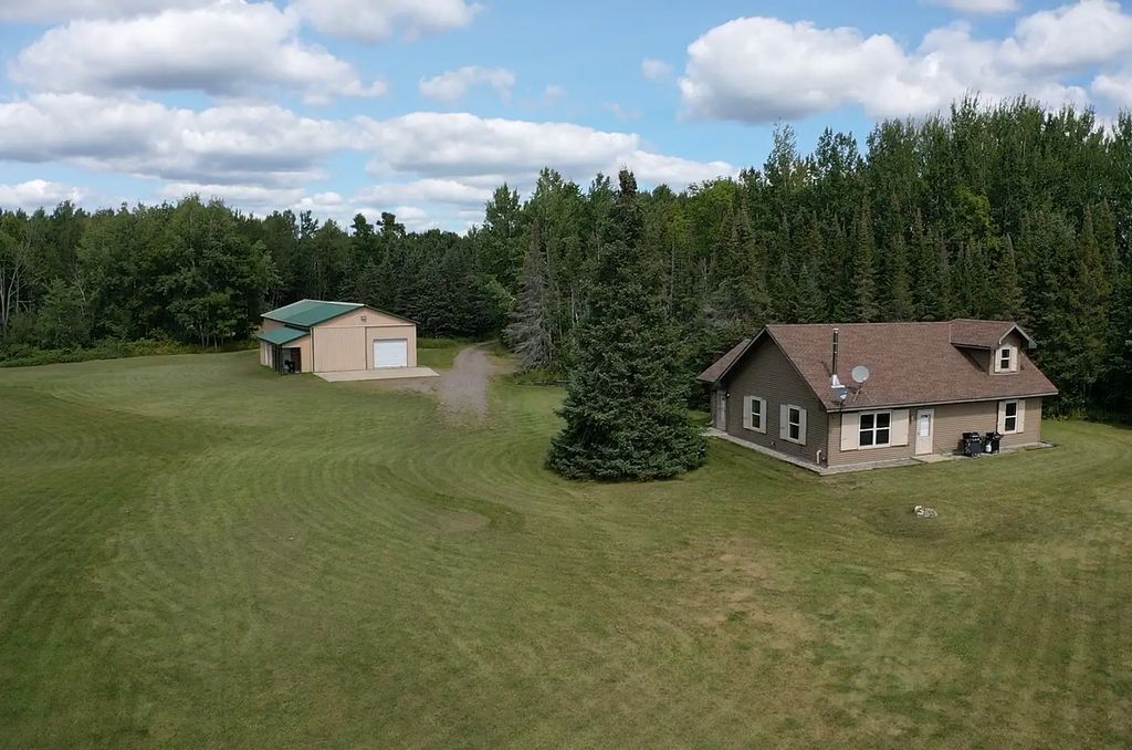 10852 W Toivola Road, Toivola