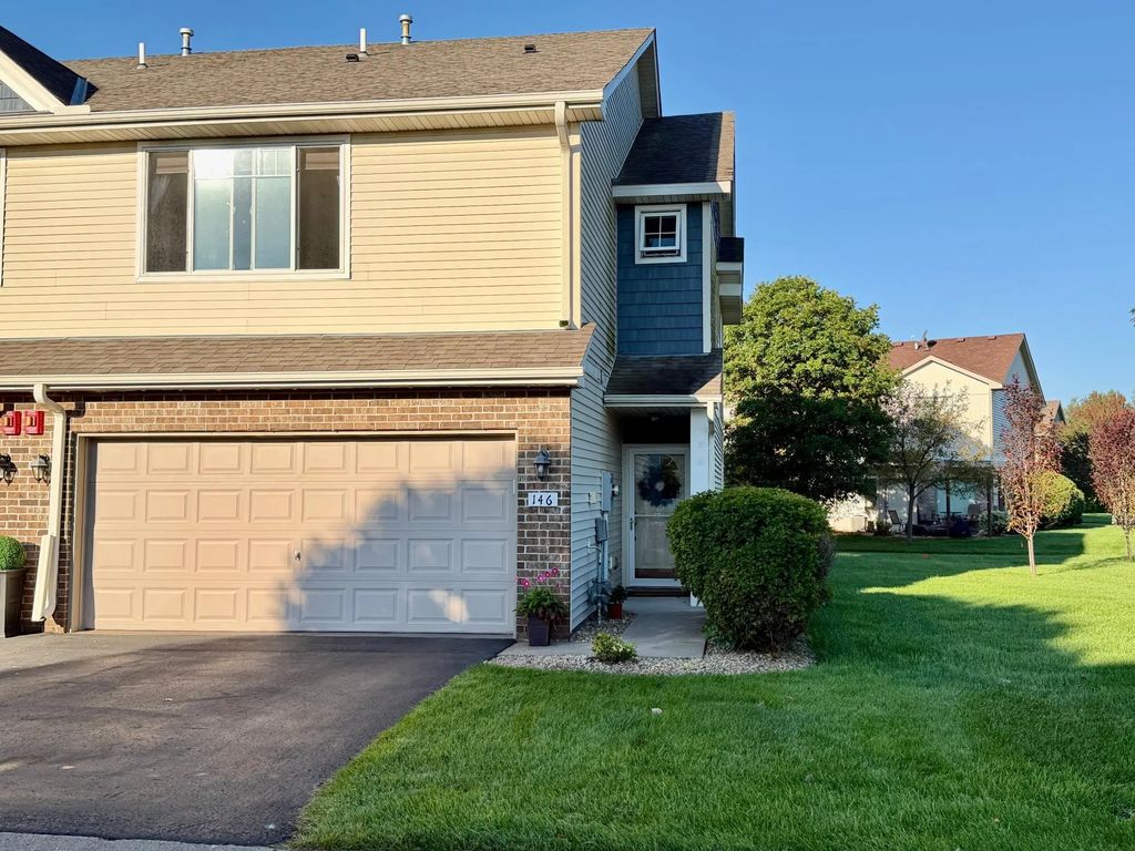 146 Shetland Lane, Lino Lakes