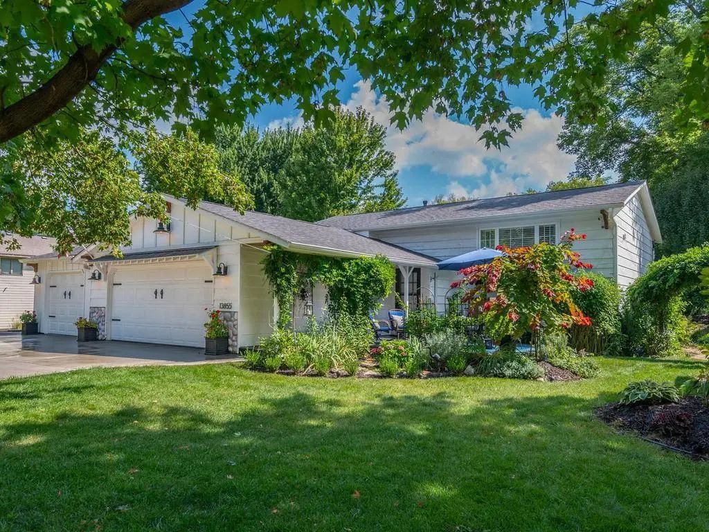 13855 Utica Avenue, Savage