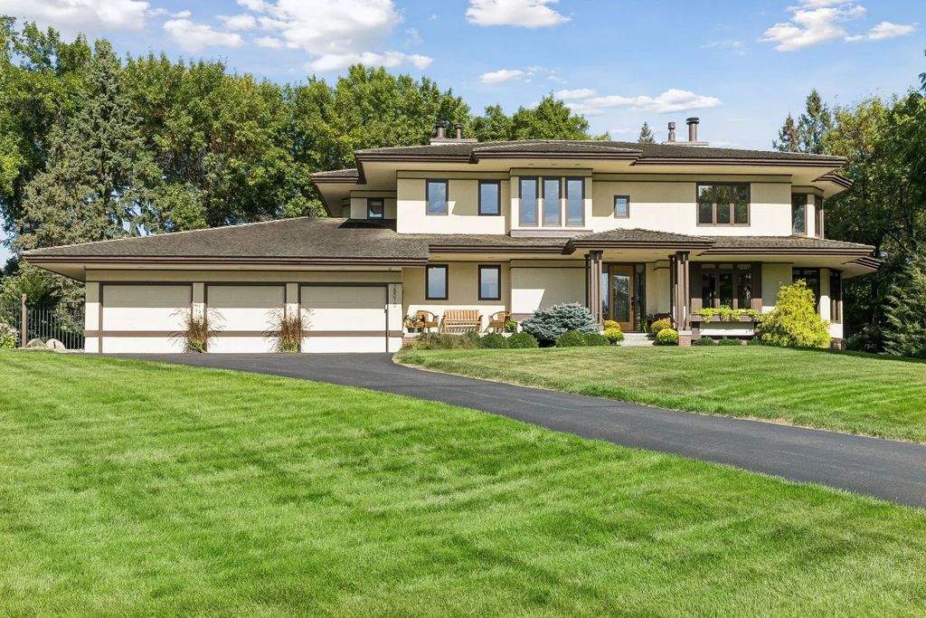 28010 Boulder Bridge Drive, Excelsior