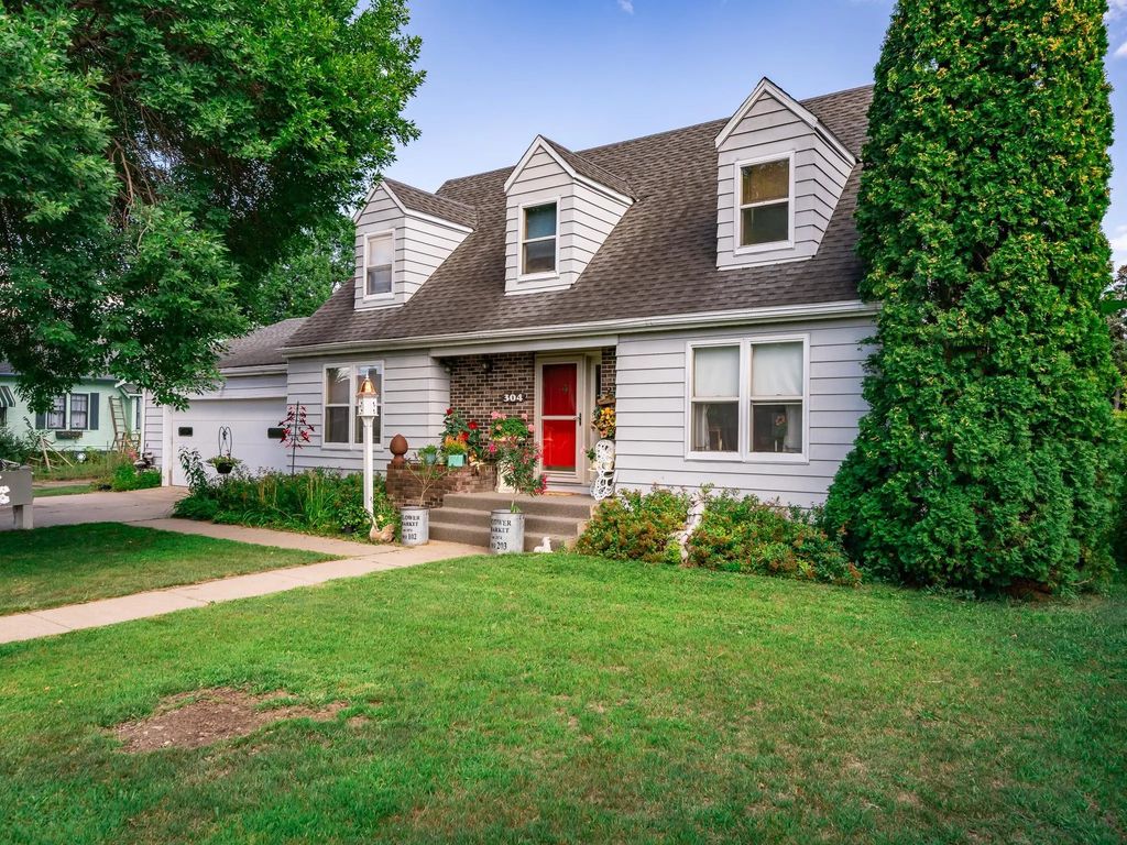 304 3rd Street Ne, Little Falls