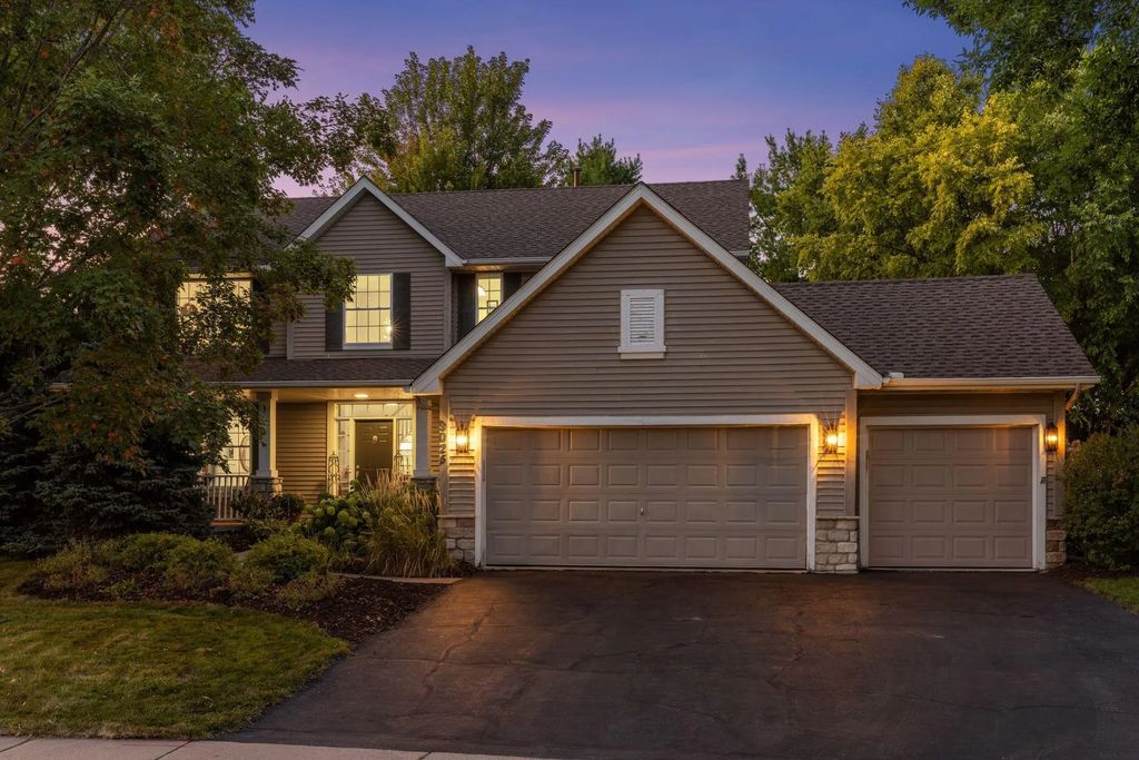 9025 Sunnyvale Drive, Chanhassen