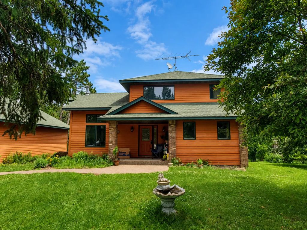 9045 Maple Shores Drive, Pine City