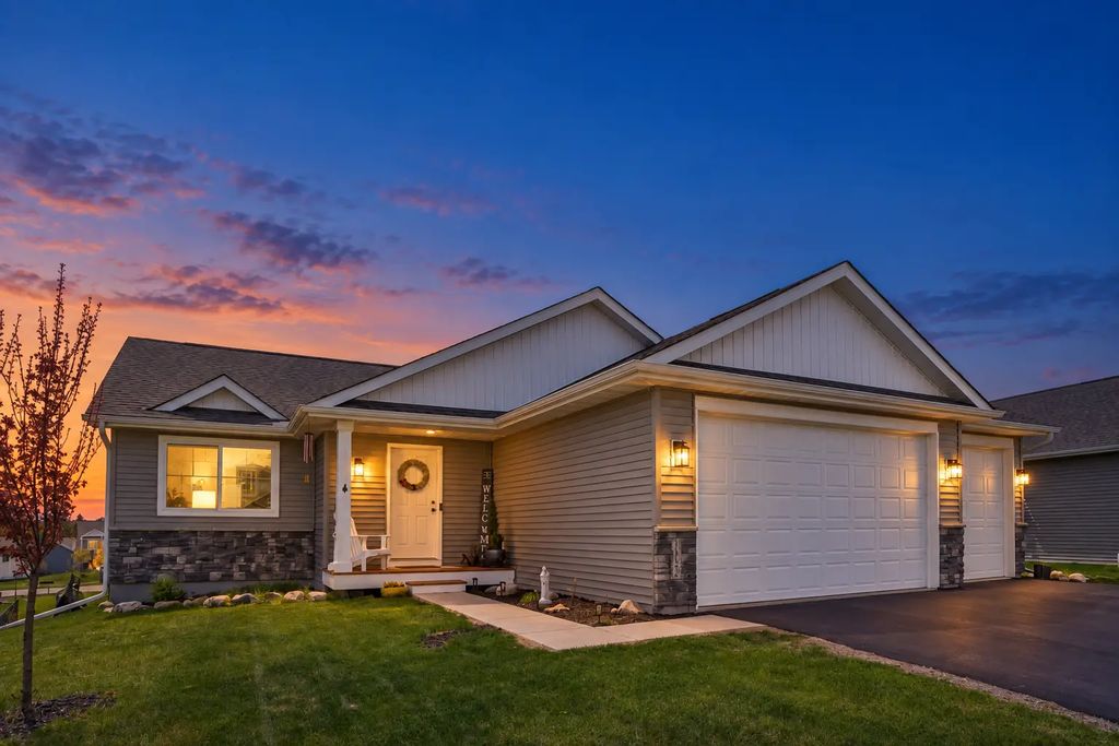 1052 Butternut Lane, Watertown